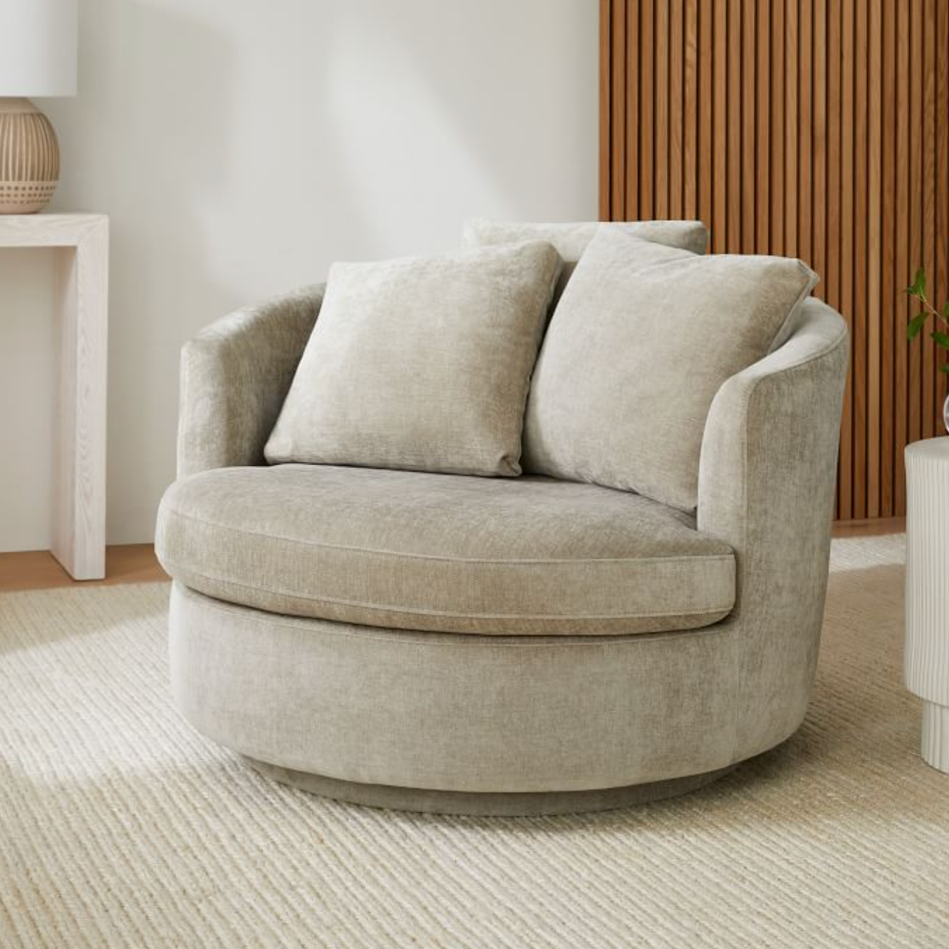 14 Best Swivel Chairs for Your Living Room