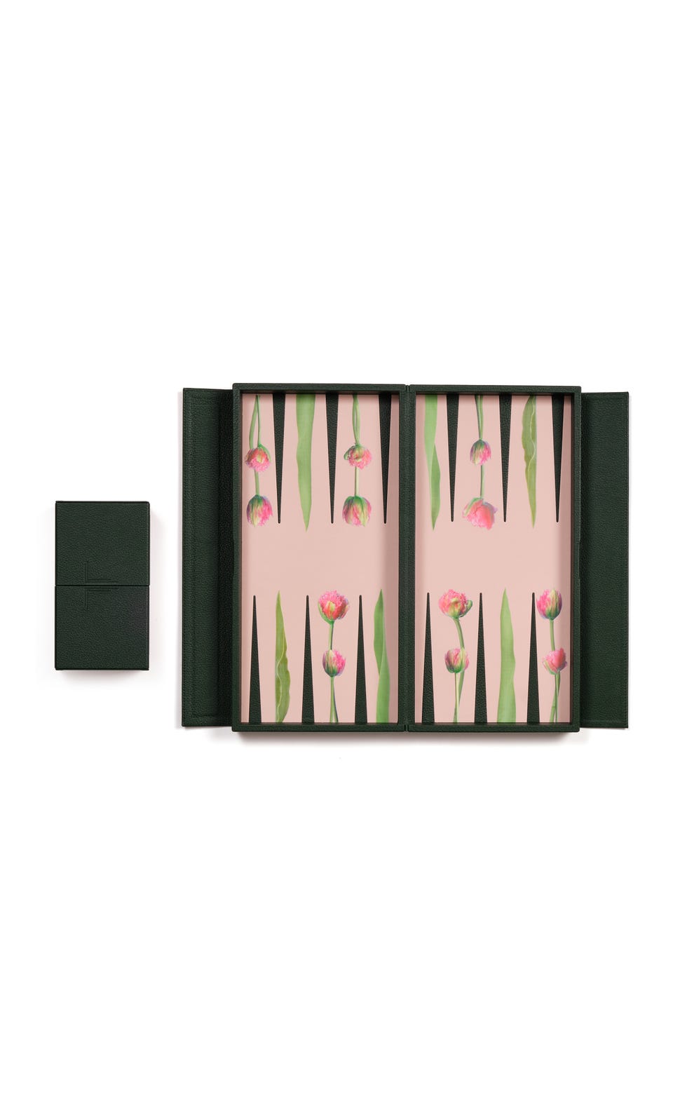 https://hips.hearstapps.com/vader-prod.s3.amazonaws.com/1702928400-alexandra-llewellyn-green-tulip-travel-backgammon-set.jpg?crop=1.00xw:0.625xh;0,0.204xh&resize=980:*