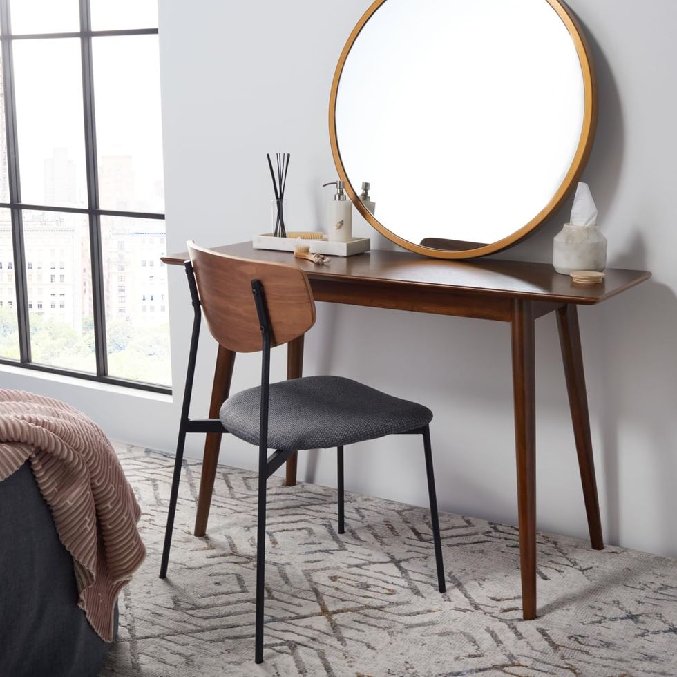 The 15 Best Makeup Vanities of 2024: West Elm, Kathy Kuo Home, and More