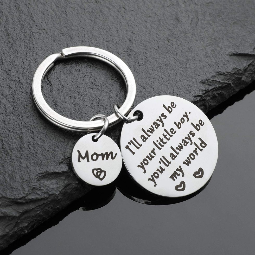 Top 10 Valentine's Day Gifts for Mom Because She Deserves All The Best