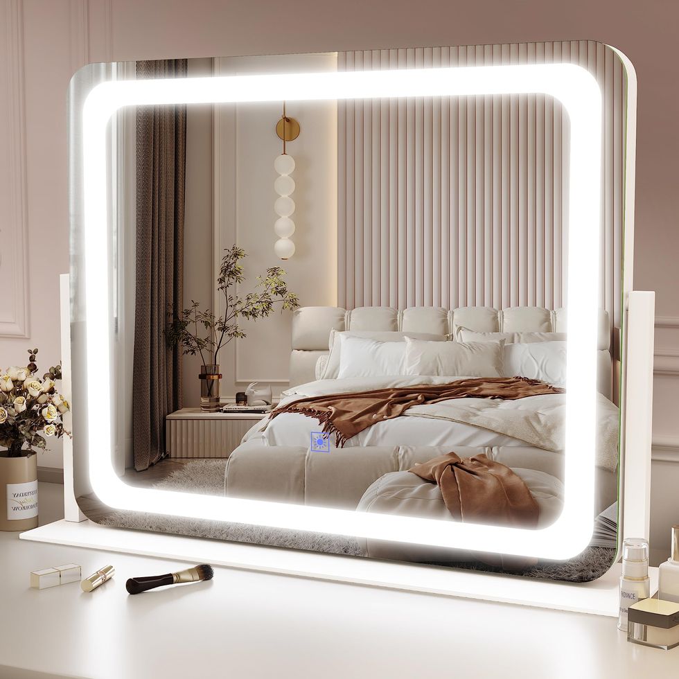 12 Best Make-Up Mirrors With Lights