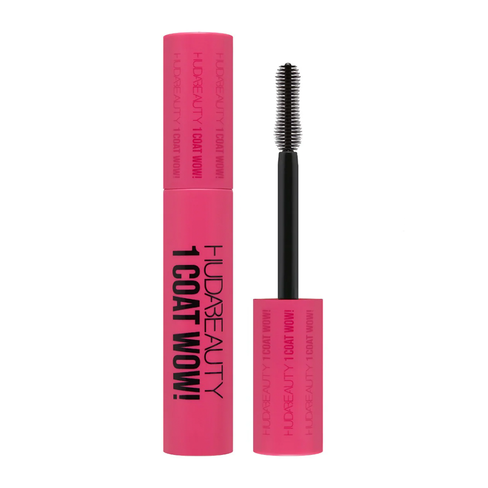 1 Coat Wow! Extra Volumizing and Lifting Mascara