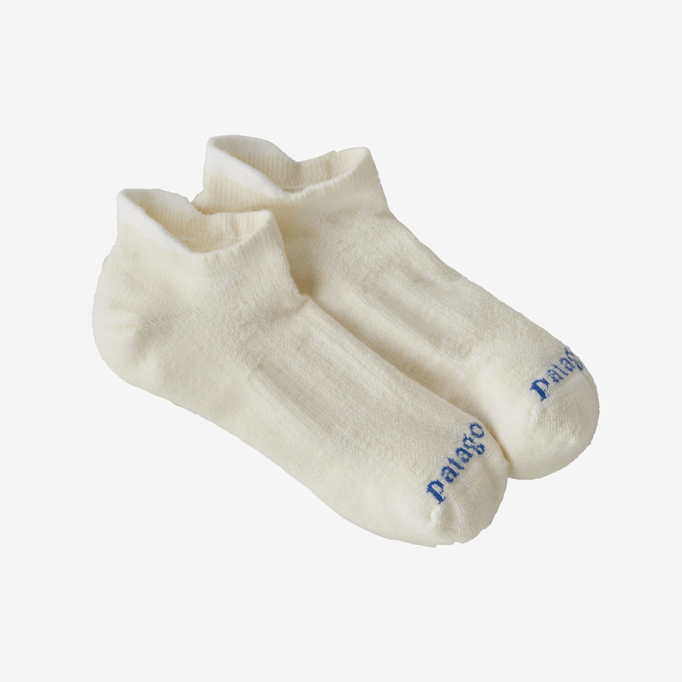 17 Warmest Socks for Winter 2024