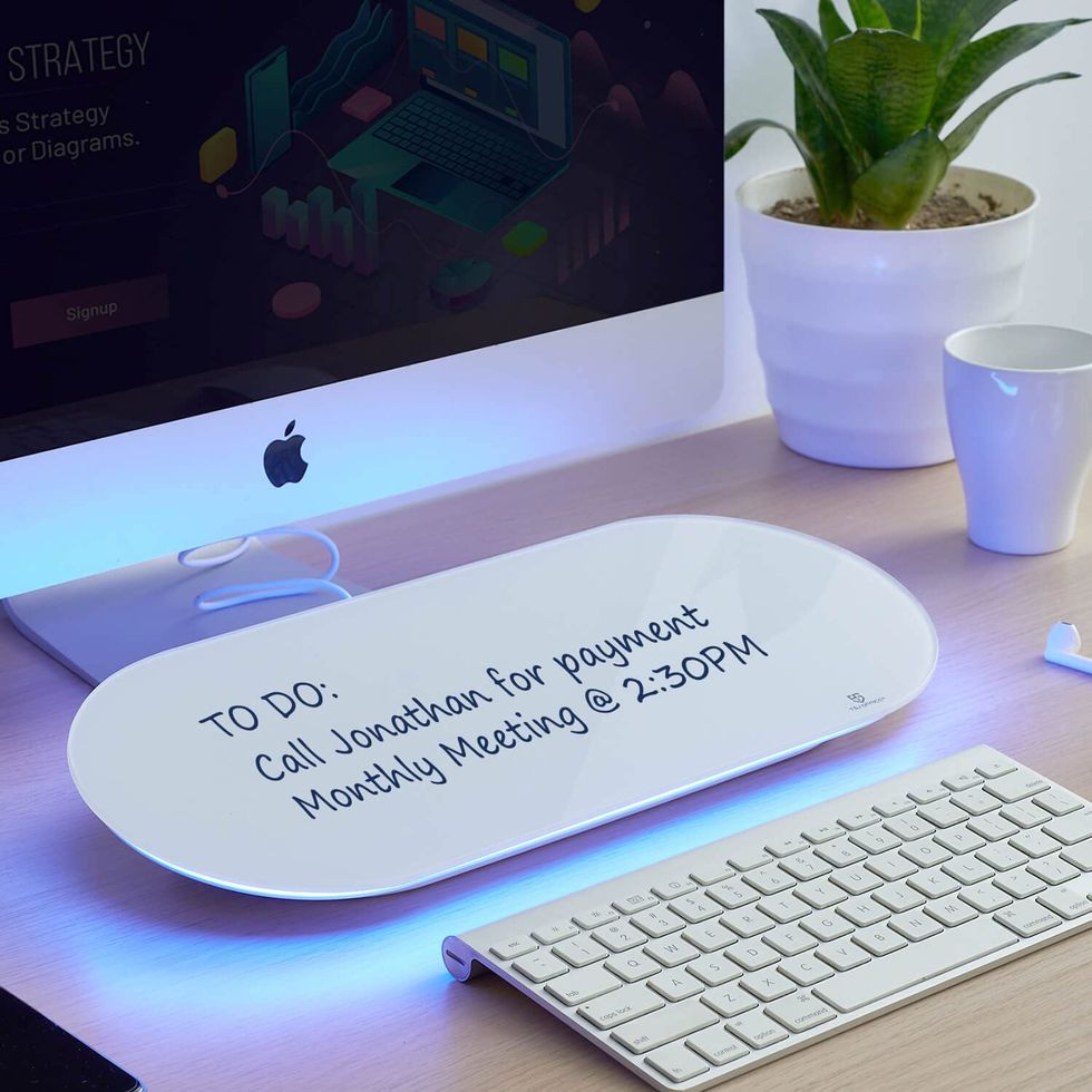 Work at Your Maximum Potential With These Useful Office Gadgets