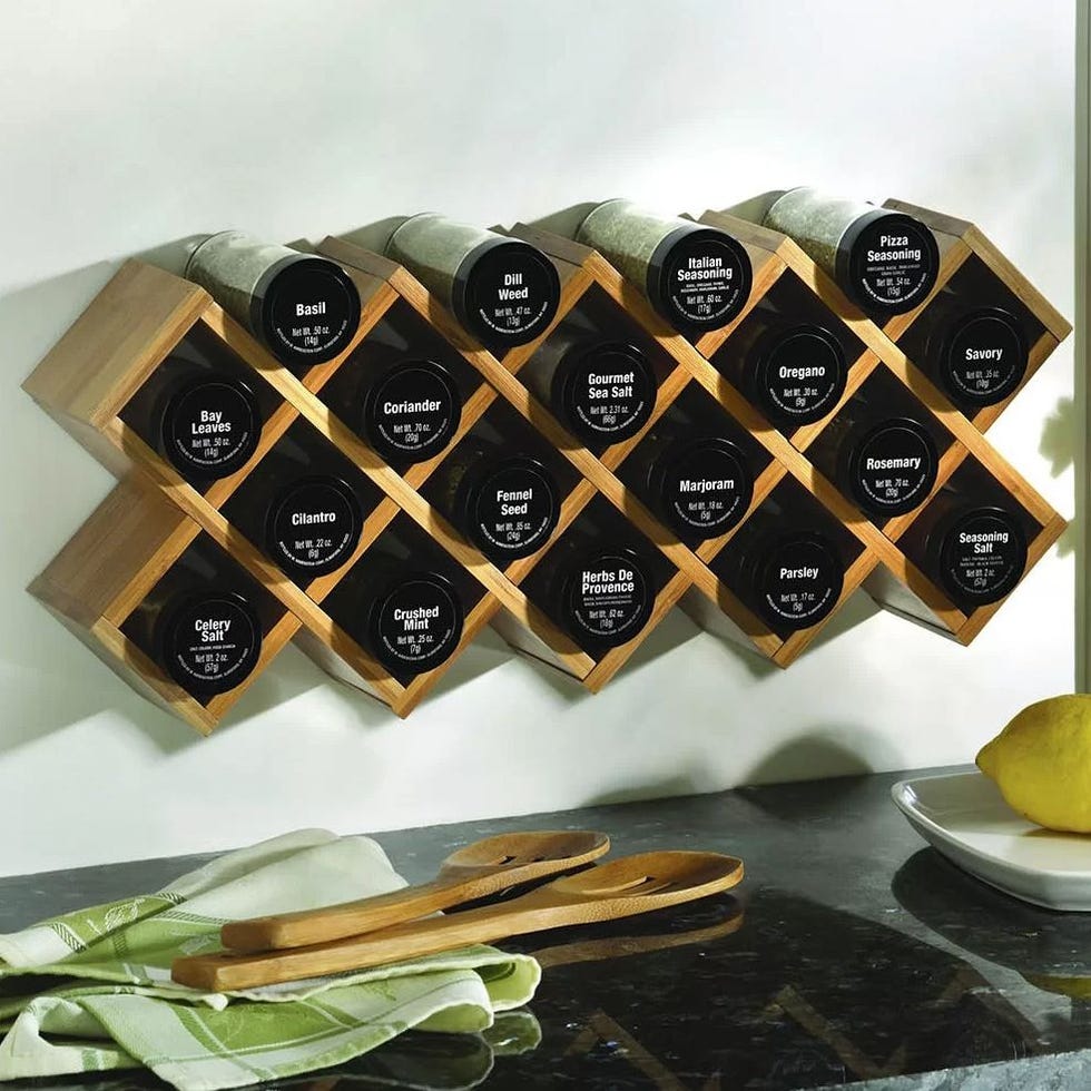 Display a Criss-Cross Spice Rack