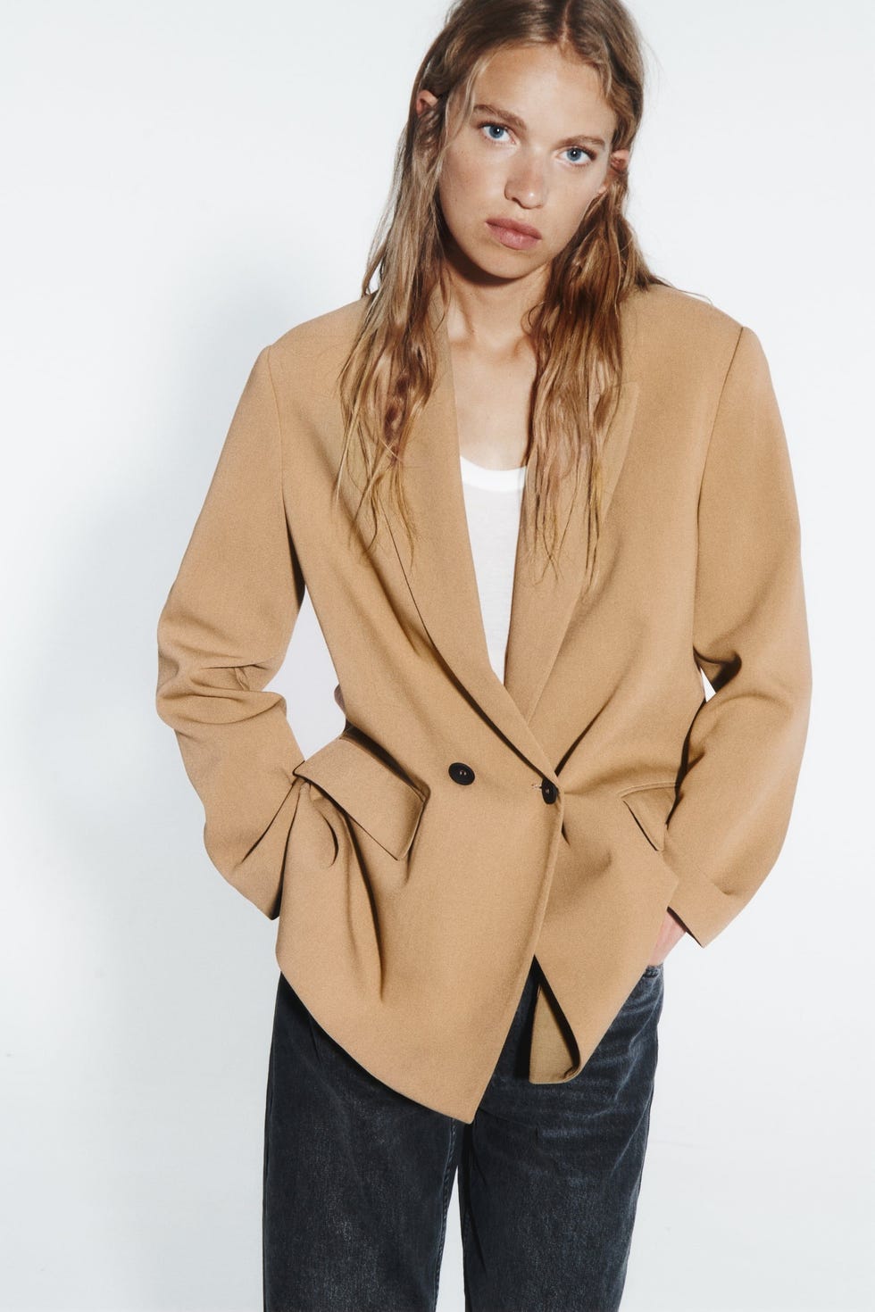 Fotos: Rebajas de Zara: las 10 prendas básicas para un buen fondo