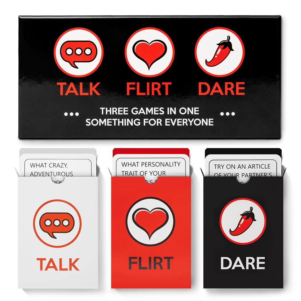 3-in-1 Romantic Game for Couples: Talk, Flirt, Dare