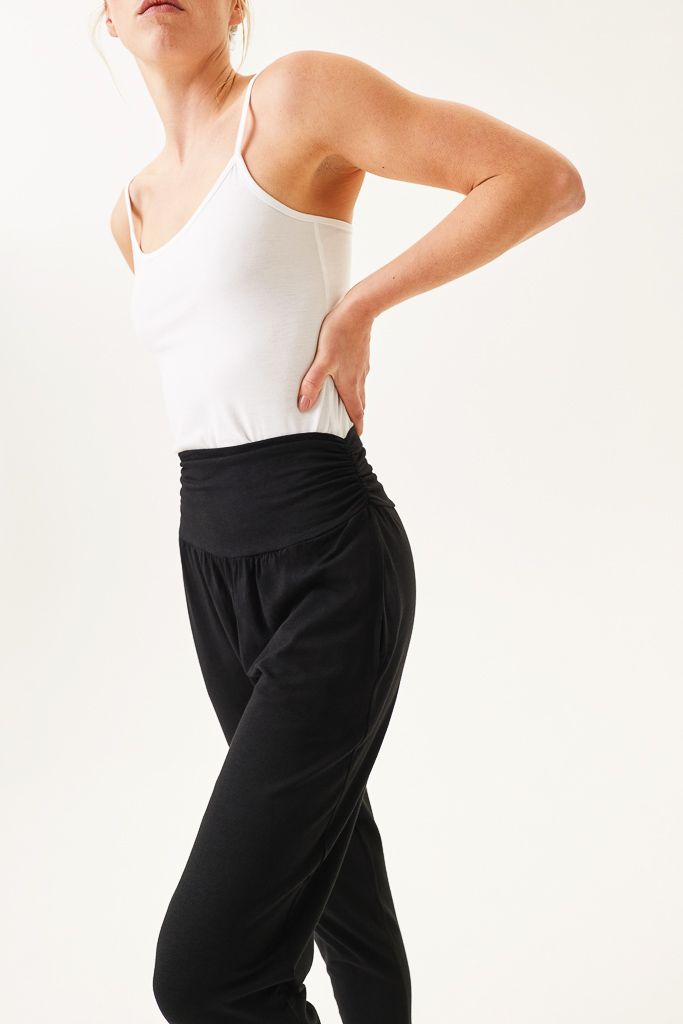 Best Yoga Pants, Yogi Leggings - Cute Workout Clothes