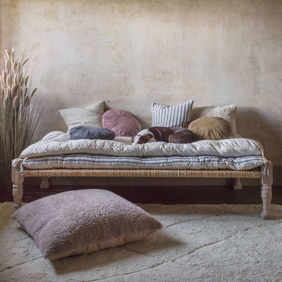 The 10 Best Daybeds of 2024