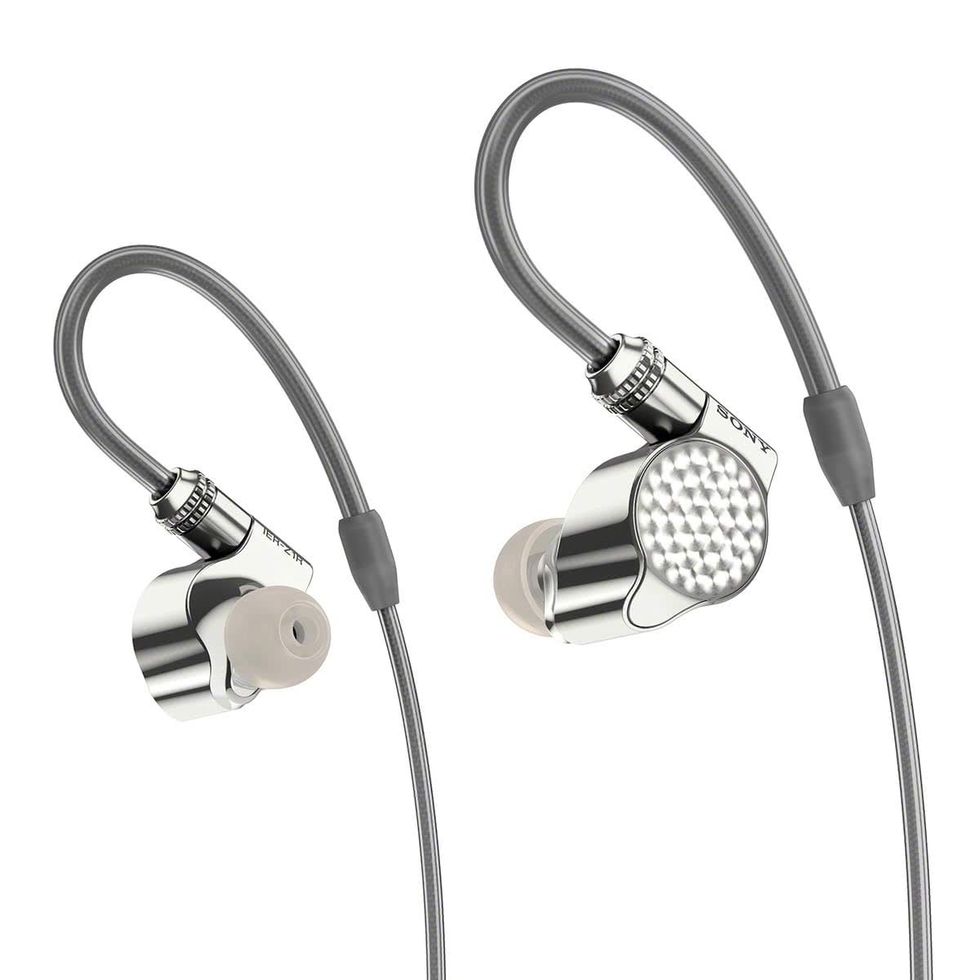 6 Best Wired Earbuds in 2024 Clear, Clean, and Accurate Buds
