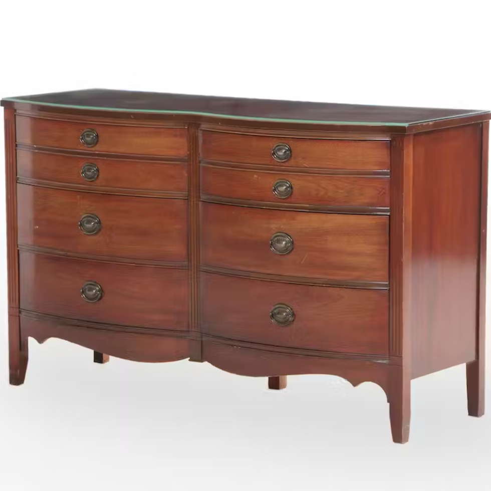 Dixie Furniture Federal Style Mahogany Six-Drawer Serpentine Chest