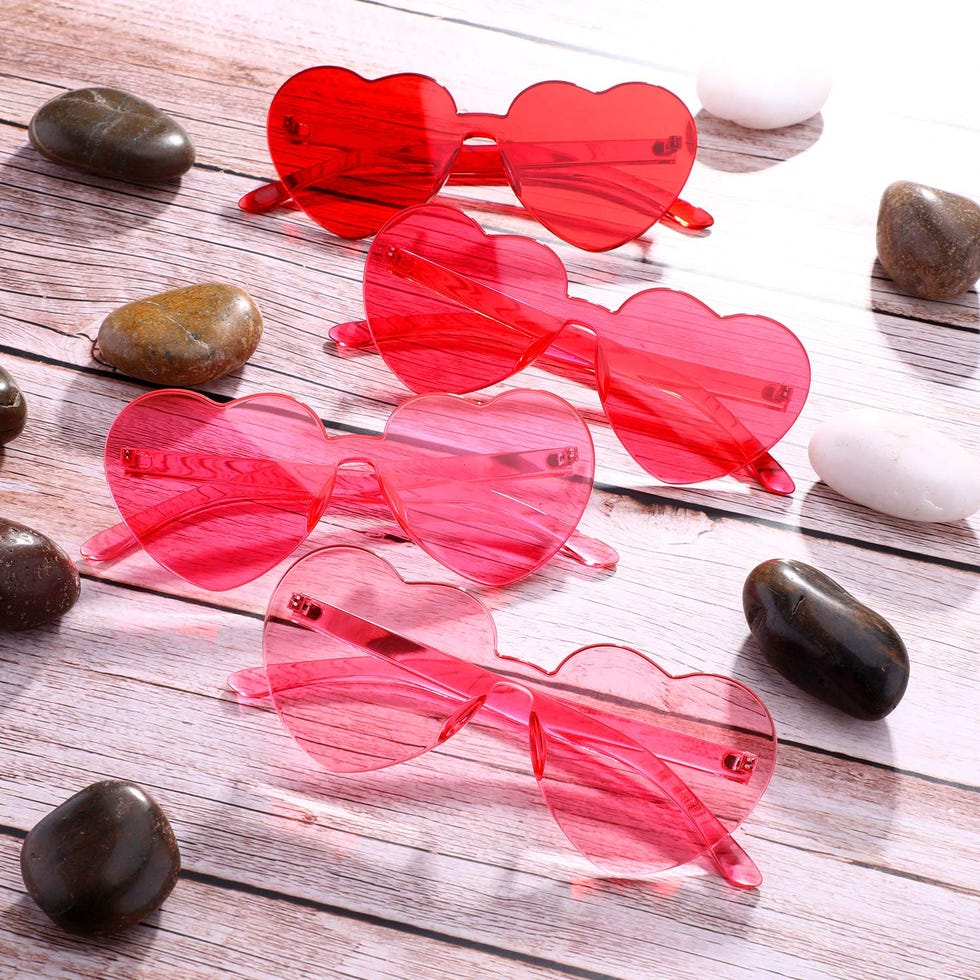Heart-Shaped Sunglasses 