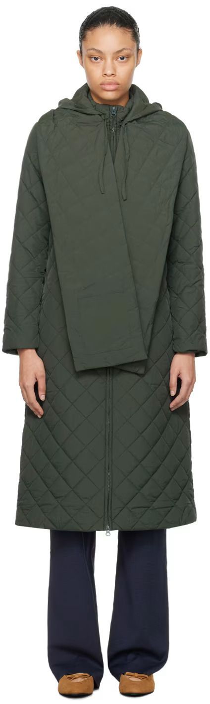 圍巾外套大衣品牌款式推薦：Paloma Wool羽絨圍巾大衣