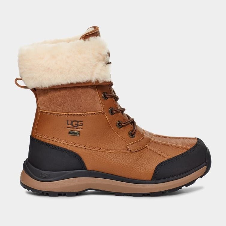 We're shopping Cameron Diaz's UGG snow boots for après ski style
