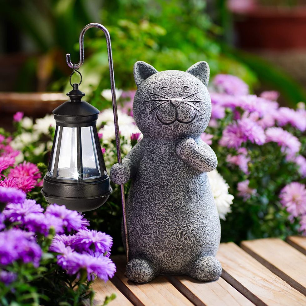 Solar Garden Cat Statue 
