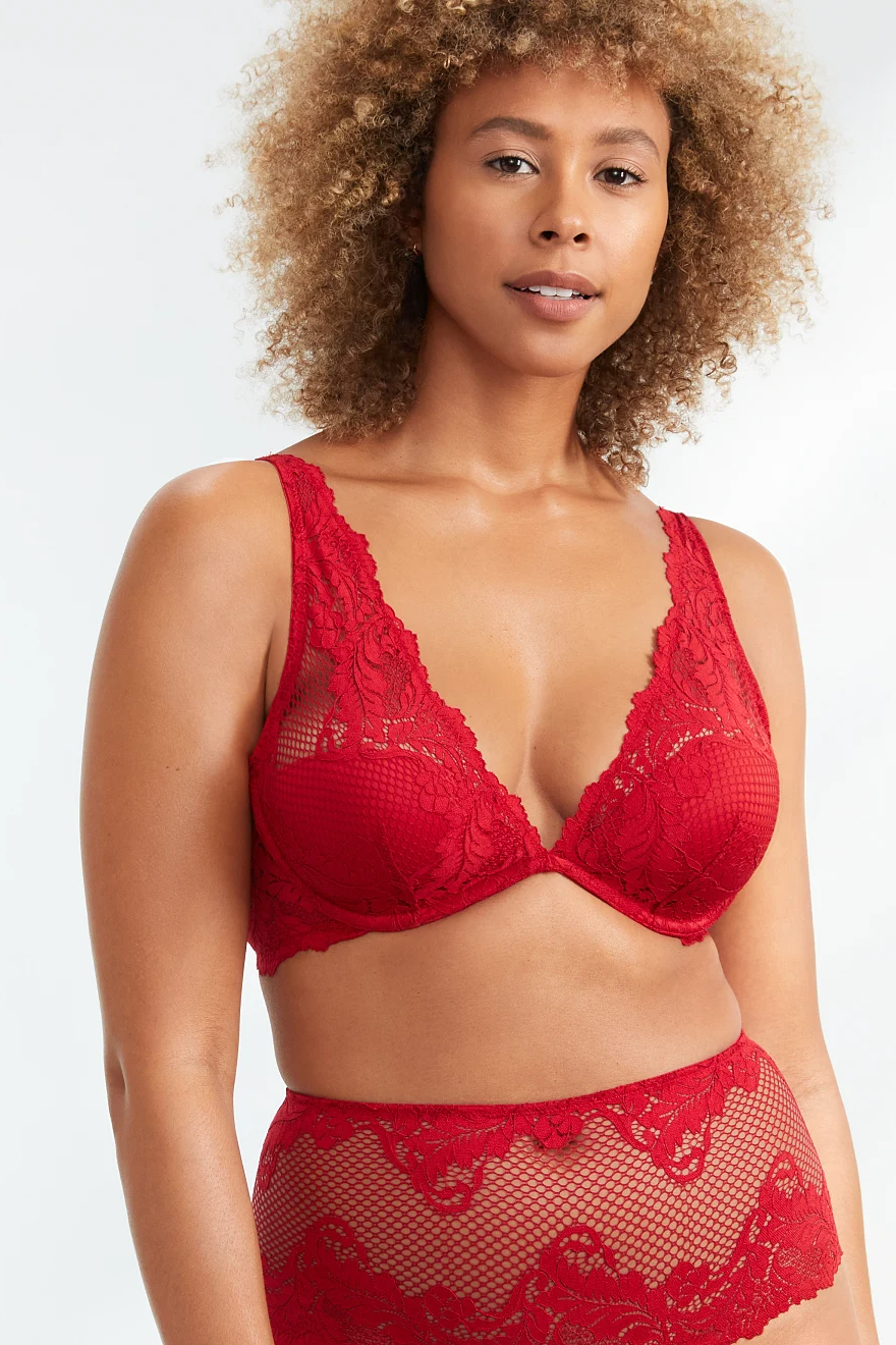 17 Best Valentine's Day Lingerie 2024: According To A Lingerie