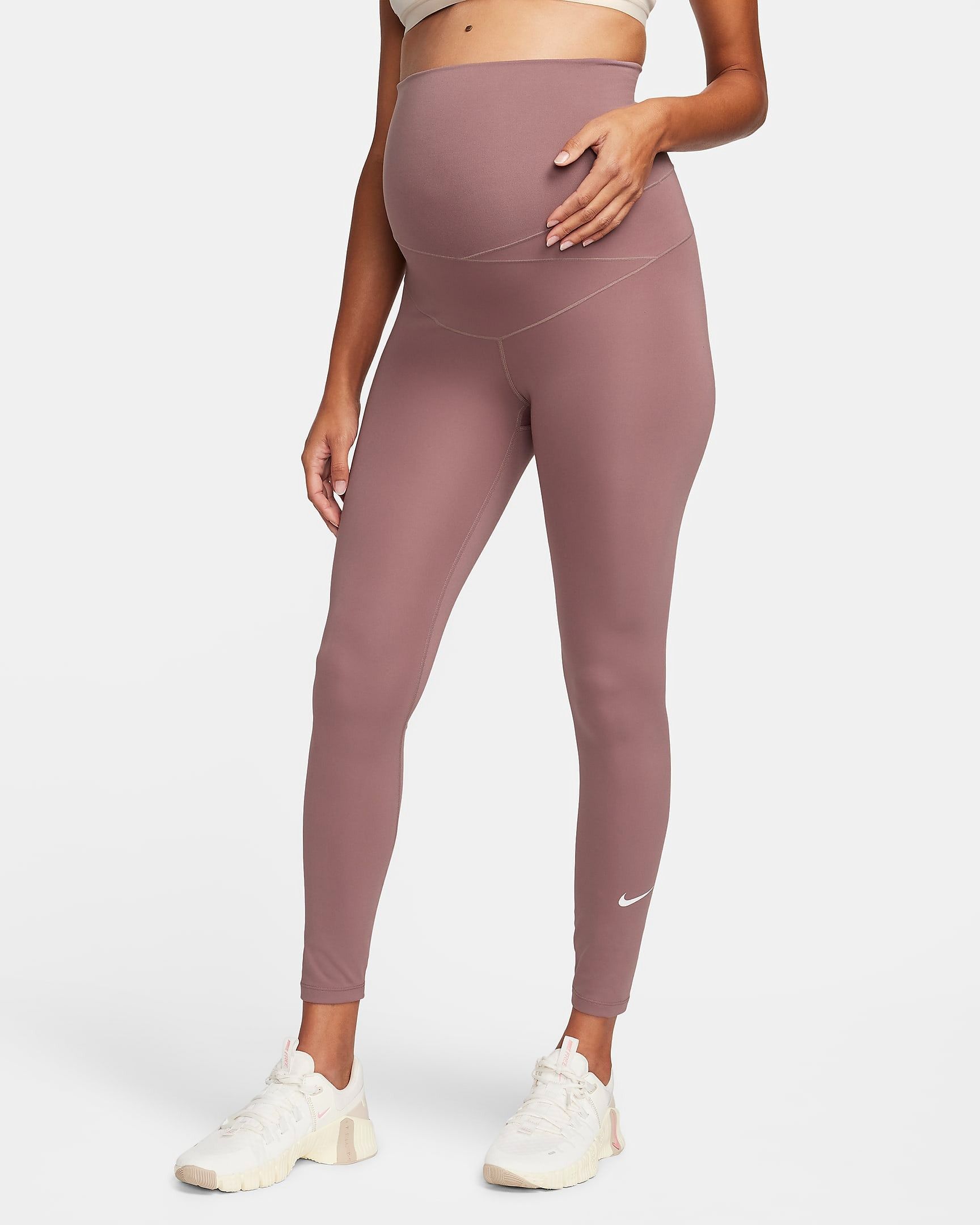 15 best maternity gym leggings for expecting mums to shop in 2024