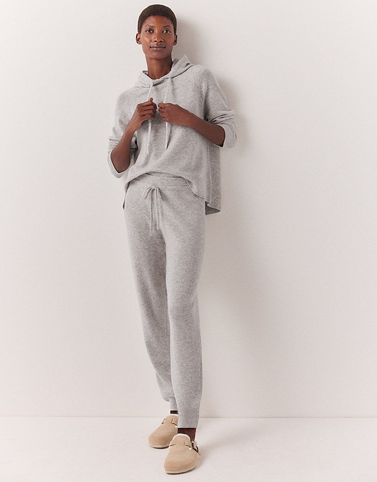 Cashmere store jogging set