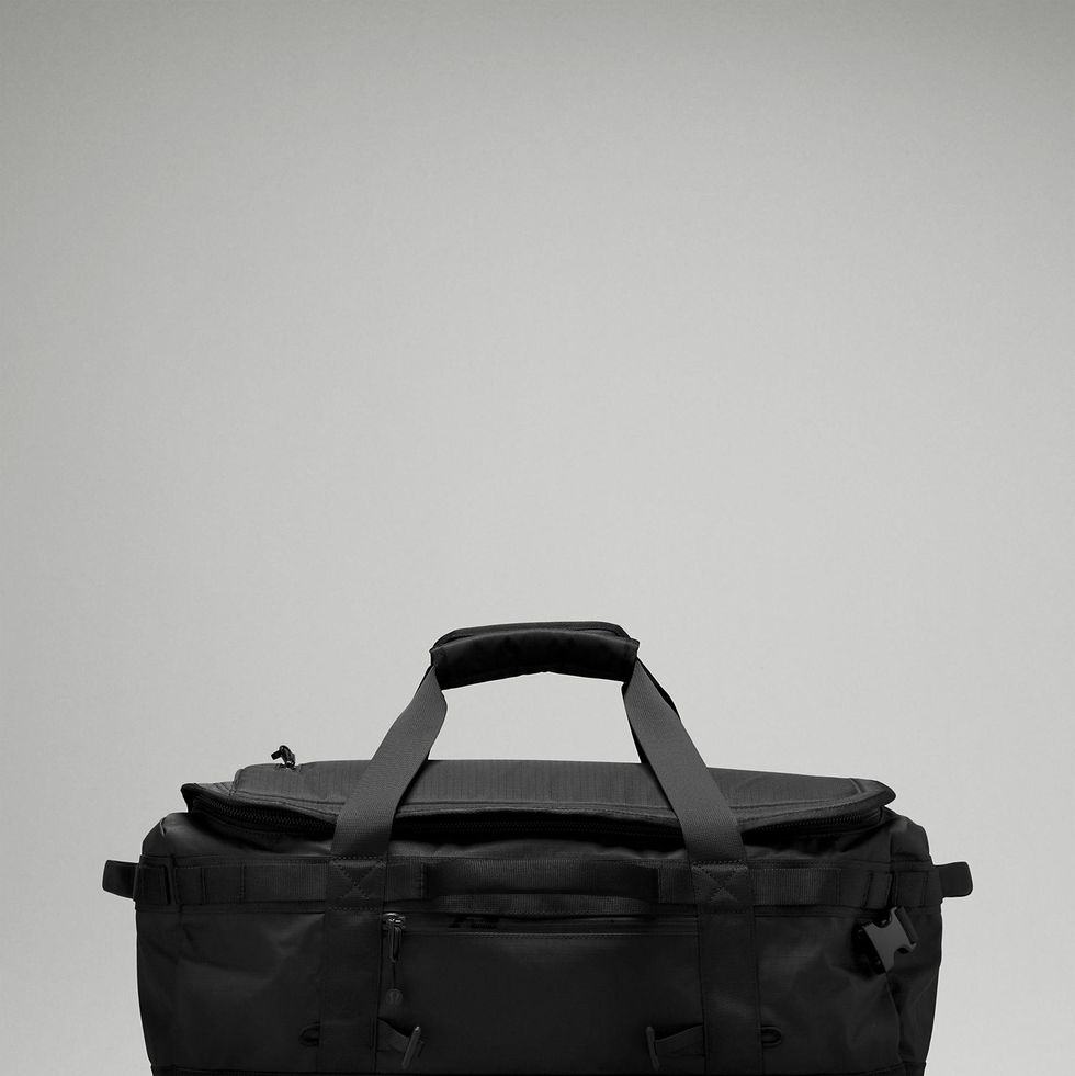 Vuori Gym Bag, Black Water-Resistant Gym Bag