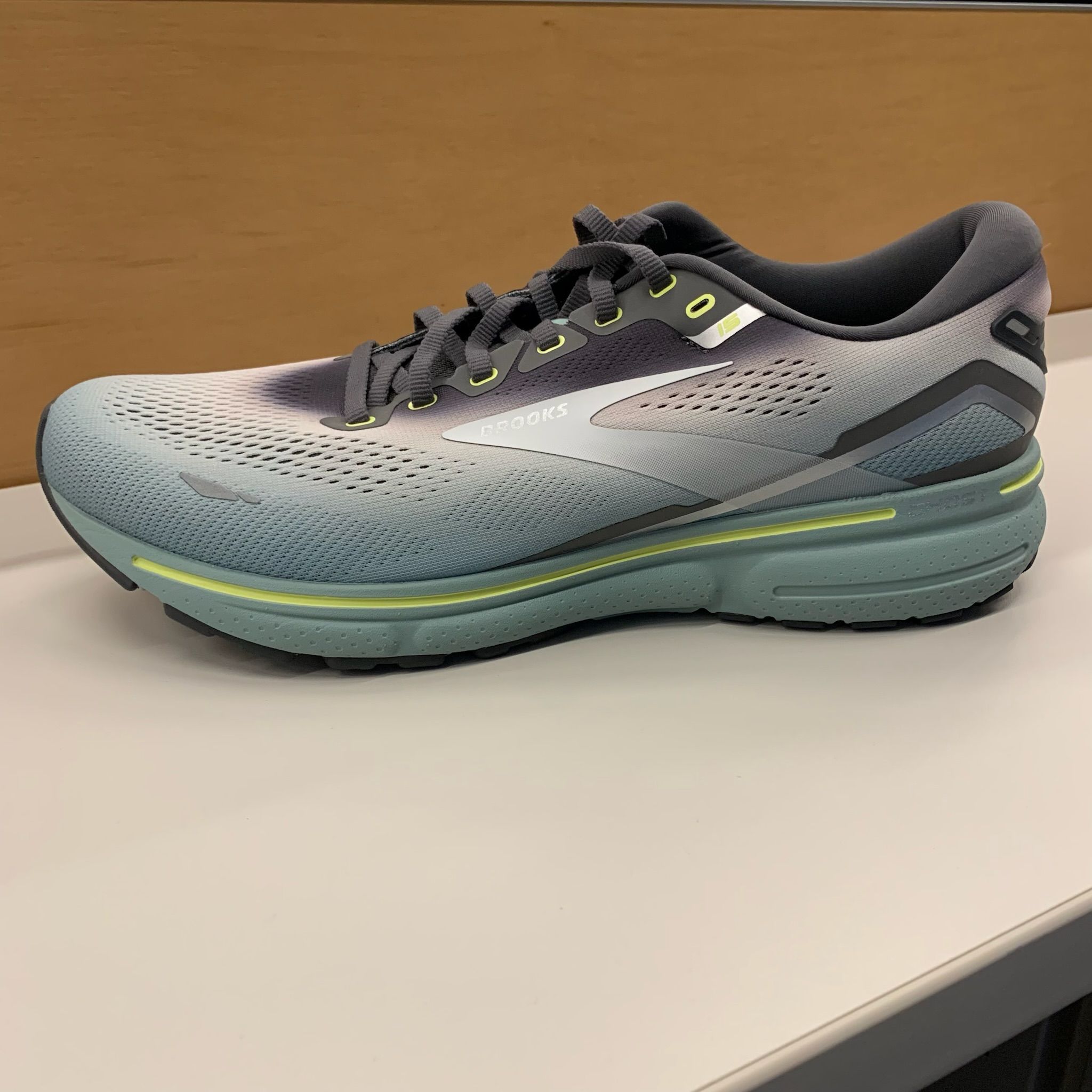 Brooks vapor outlet 4