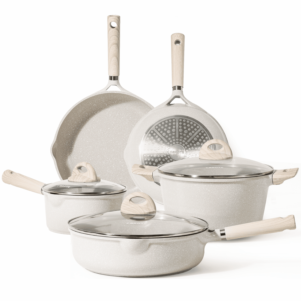 Non-stick pot and pan set