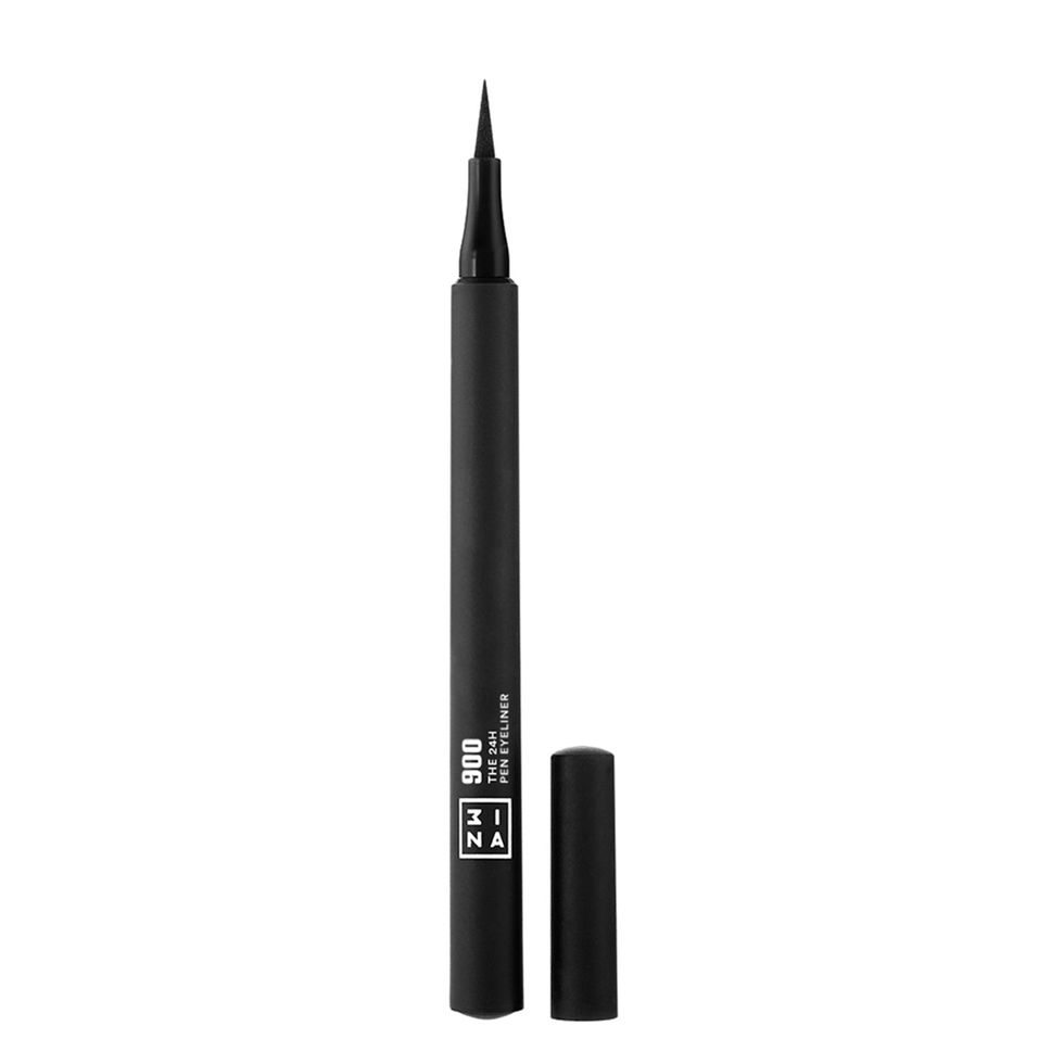 The 24H Pen Eyeliner 900