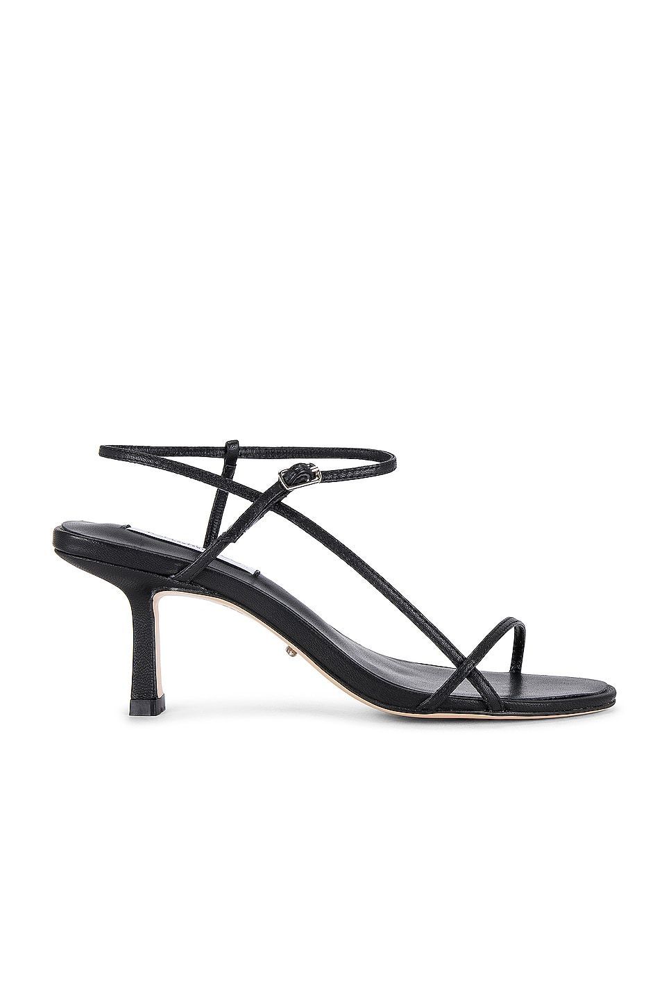 Caprice heel in black