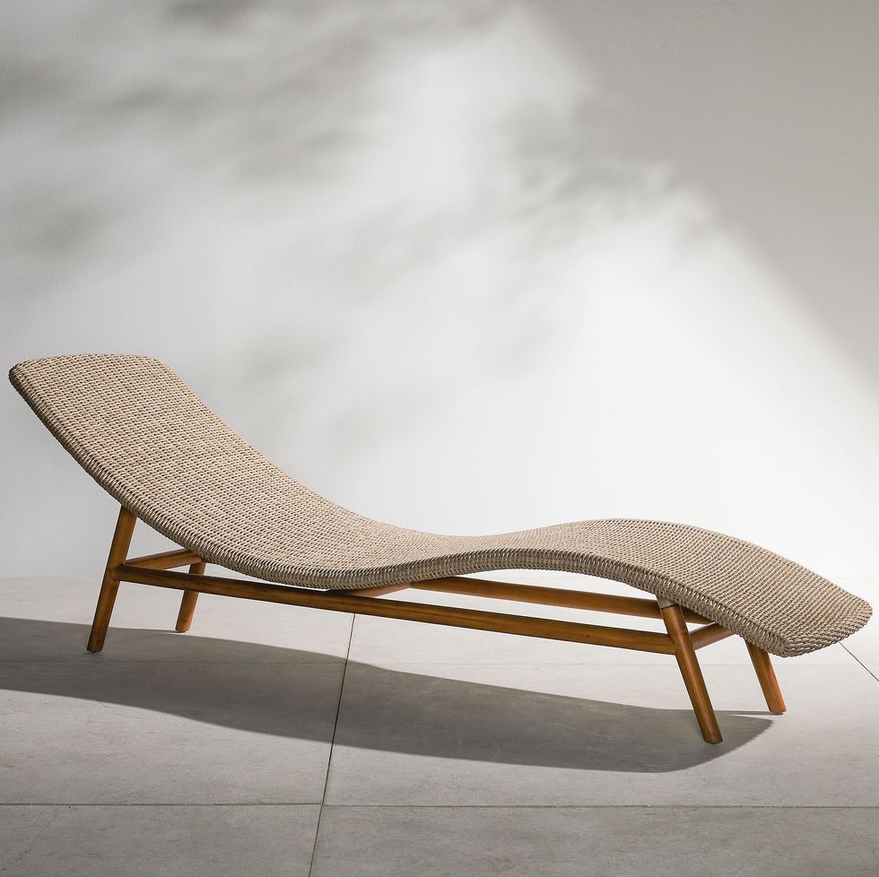 Encinitas Wicker Outdoor Chaise Lounge