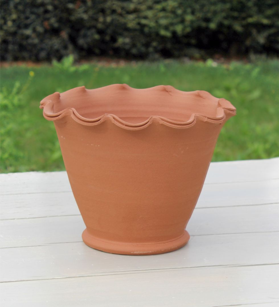 Terracotta Scalloped Pots