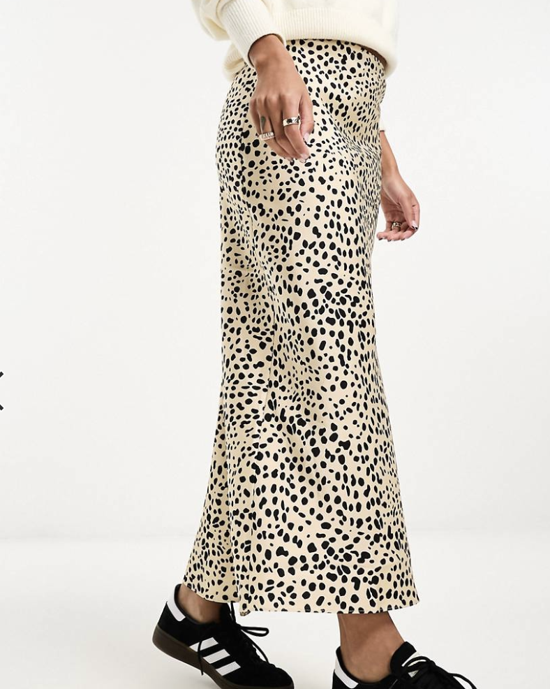 Falda midi leopardo