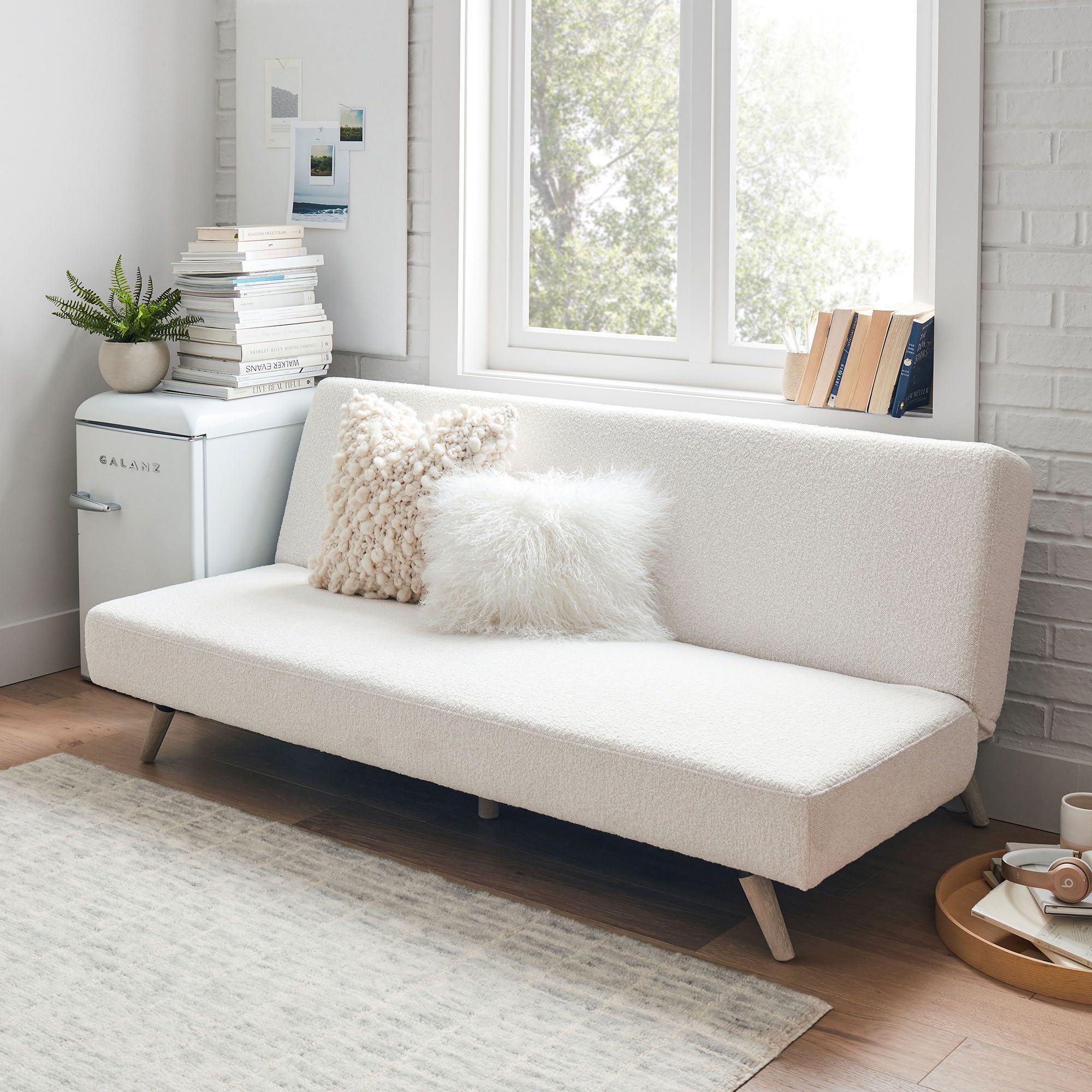 The best deals futons to buy