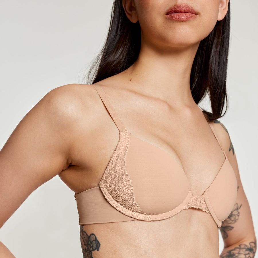 👀 the cleavage line! The @Pepper pushup bra is made for small