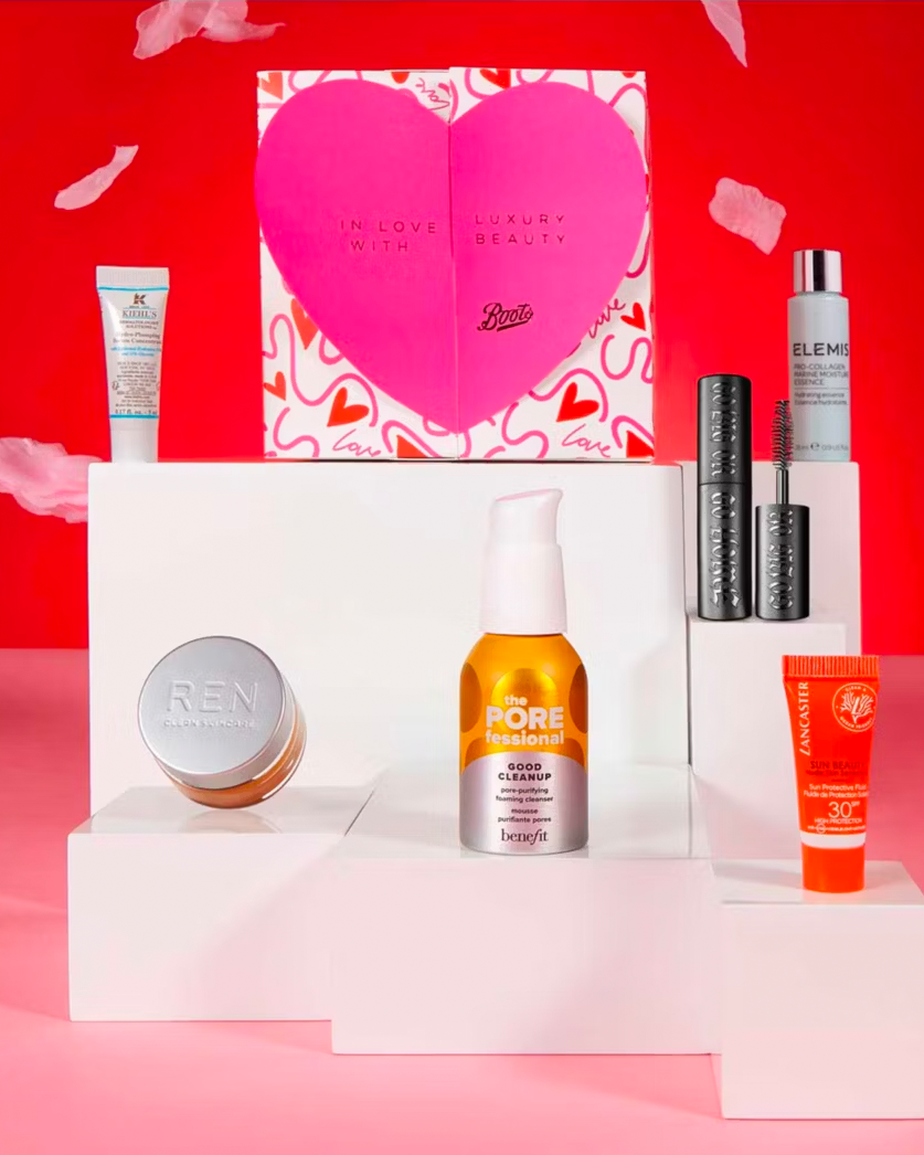In Love With Luxury Beauty Valentines Beauty Box