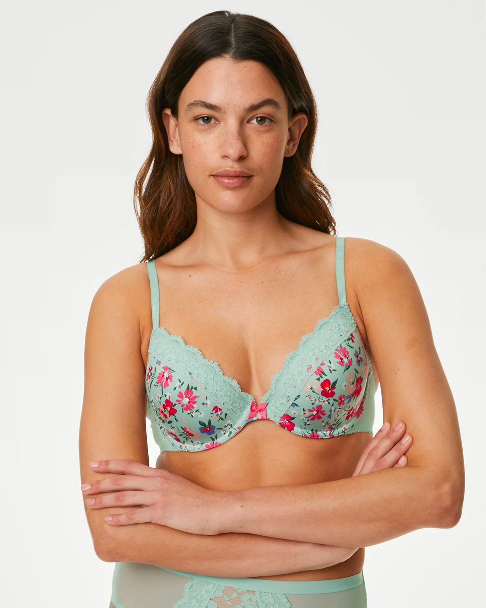 Wash Bra: How Often Should Women Be Doing This? - theAsianParent