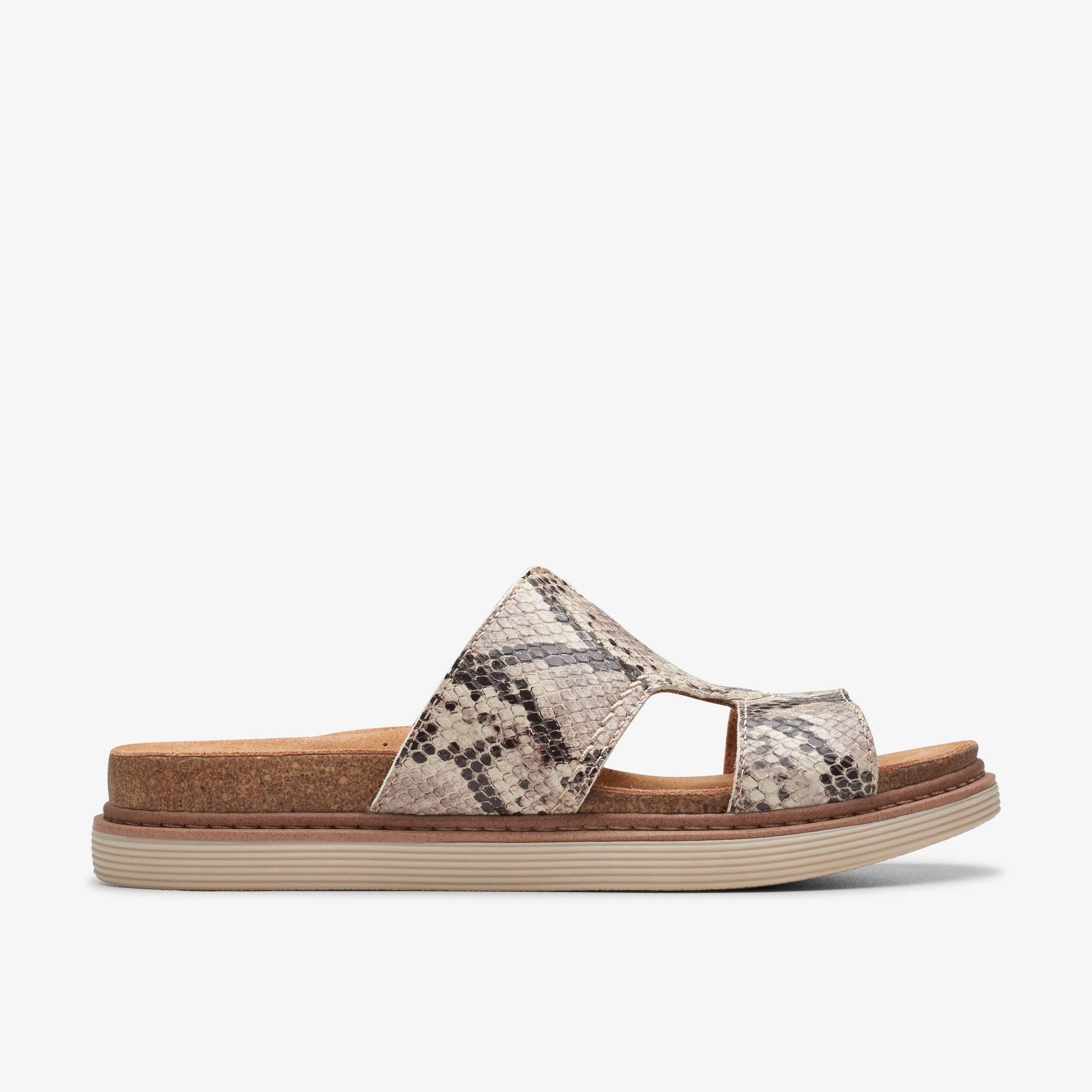 The Clarks Arla Gracie Sandals Are a Summer Must-have