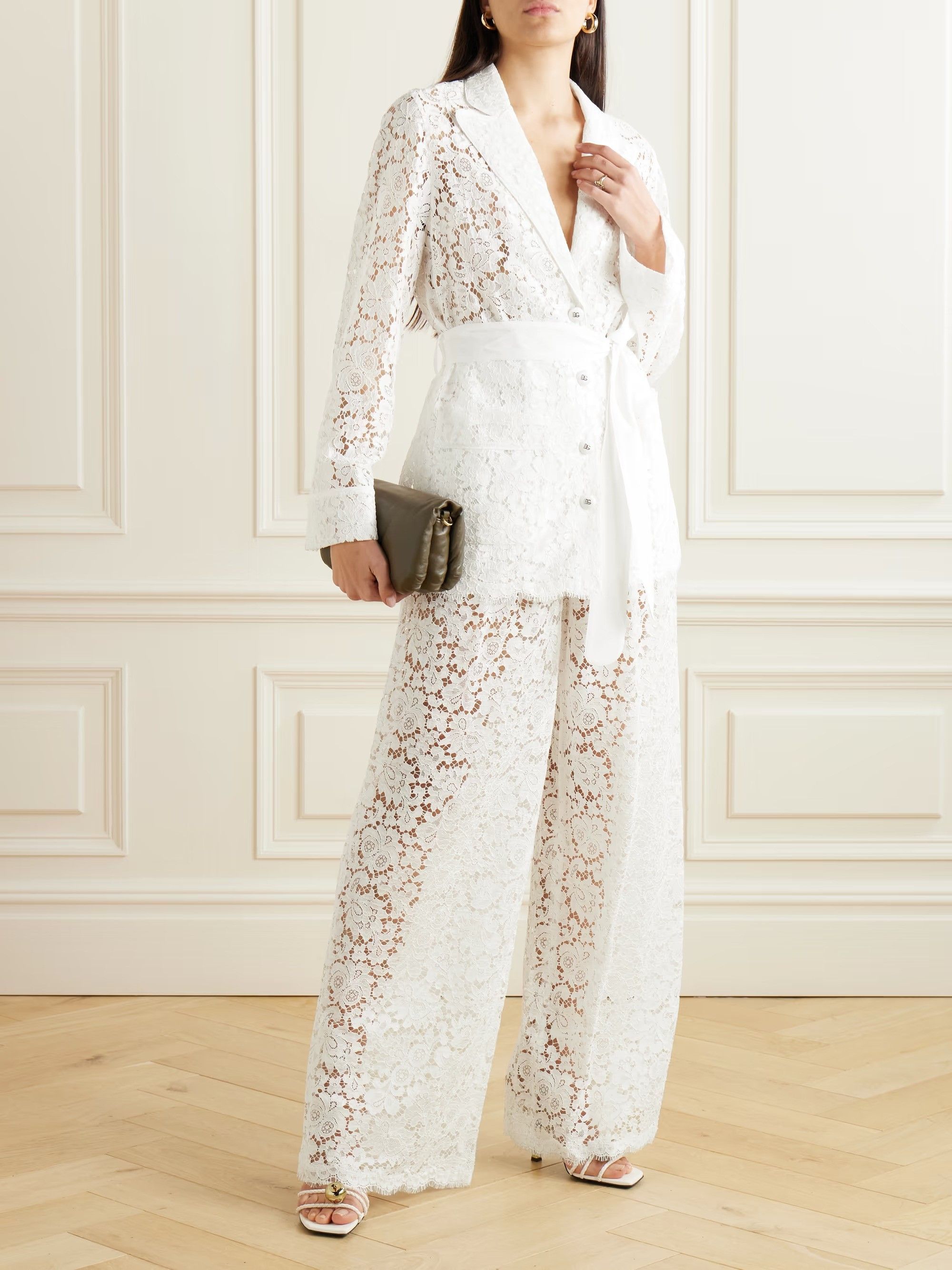 Fashionable Outfits Trouser Suit in Off White Embroidered Fabric LSTV114648