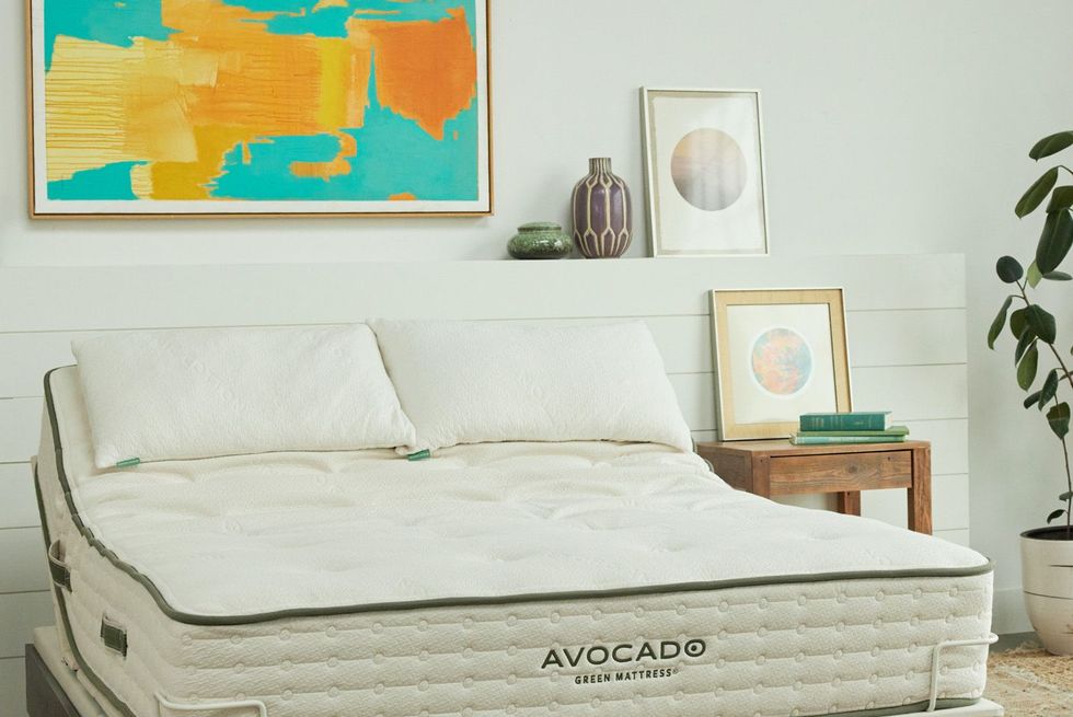 Best Mattresses for Adjustable Beds: Do You Need A Special Mattress?