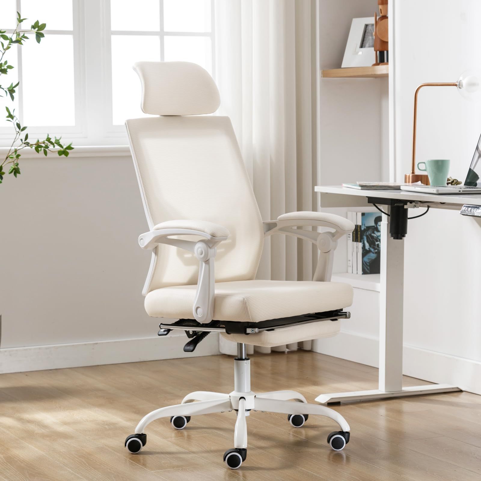 Feminine ergonomic office discount chair