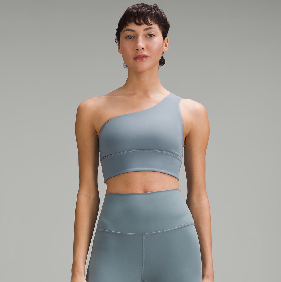 10 Best Yoga Tops With Built-In Bras Of 2024, Expert-Approved