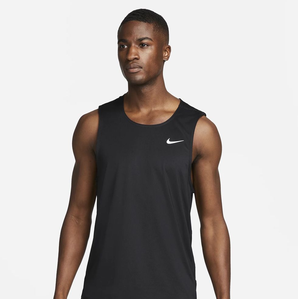 2023 Summer Tank Vest for Men Dry-Fit Active Workout Vest Lightweight  Comfort Cut Out Undershirts Sleeveless Shirt