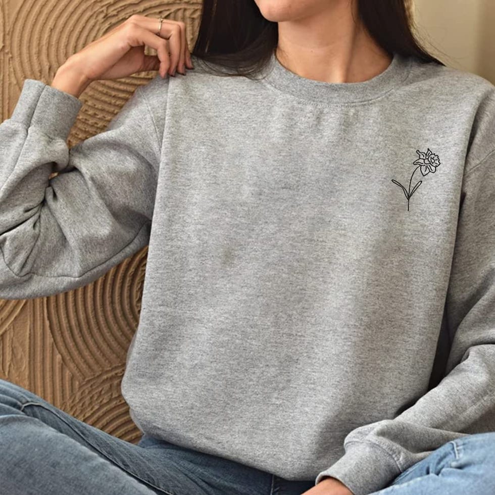 Custom Embroidered Birth Month Flower Sweatshirt 