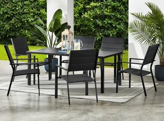 Kijiji patio best sale dining set