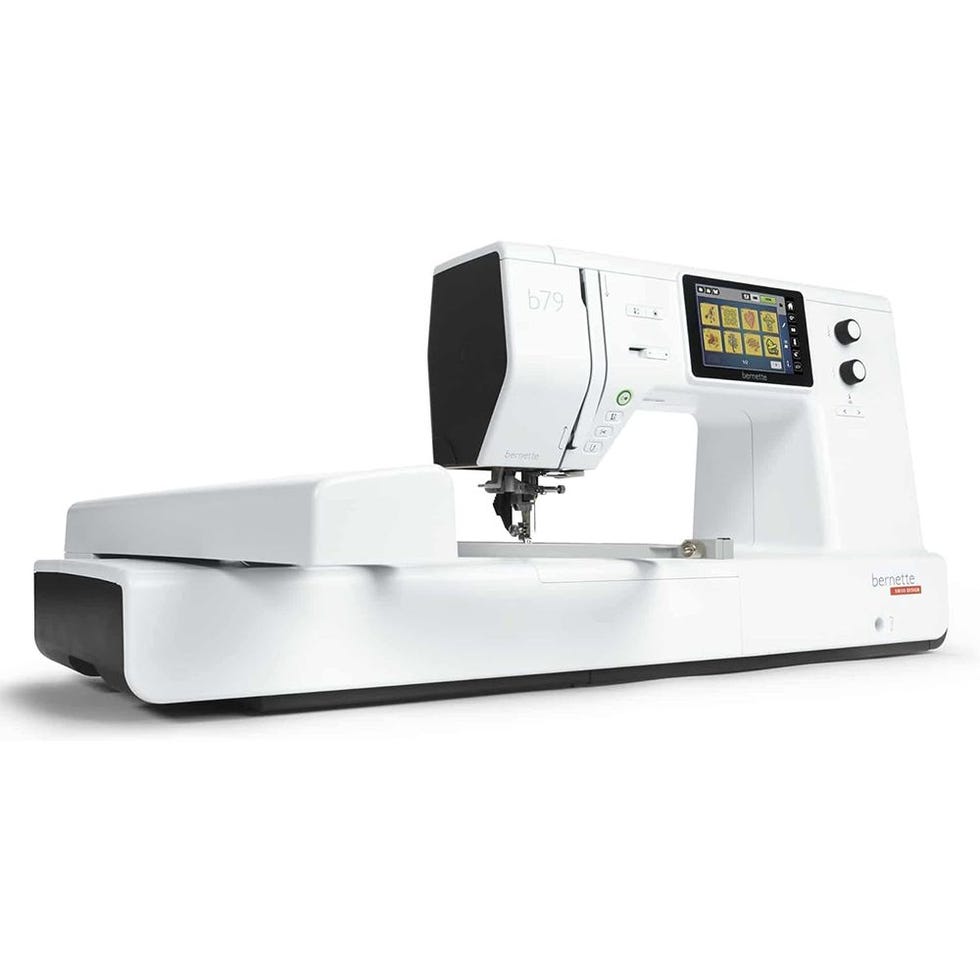 B79 Computerized Sewing and Embroidery Machine