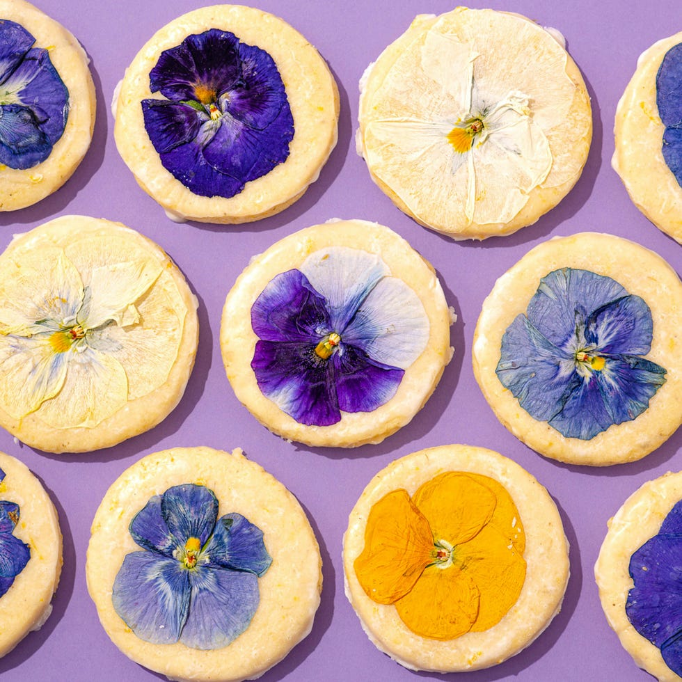 Pressed Flower Shortbread Cookies