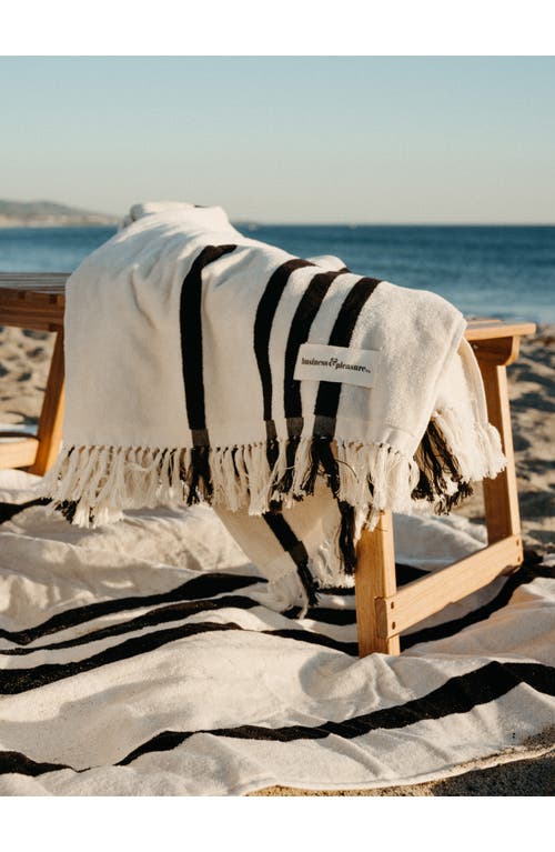 12 Best Luxury Beach Towels of 2024