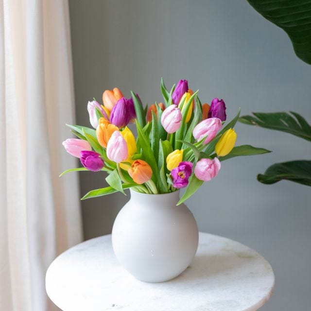 Ramo de tulipanes de colores