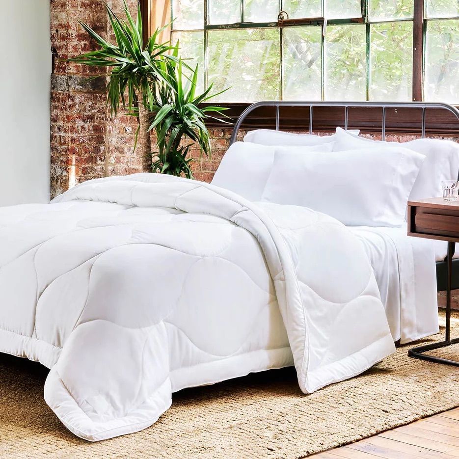 Buffy Breeze King Comforter outlets Eucalyptus