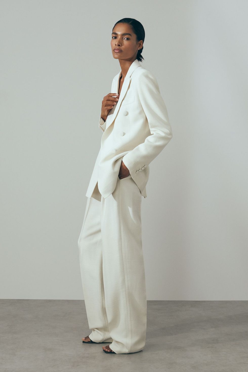 Designer Women's Two Piece Suit in Satin /two Piece Suit/top/womens Suit/womens  Suit Set/wedding Suit/ Womens Coats Suit Set. 