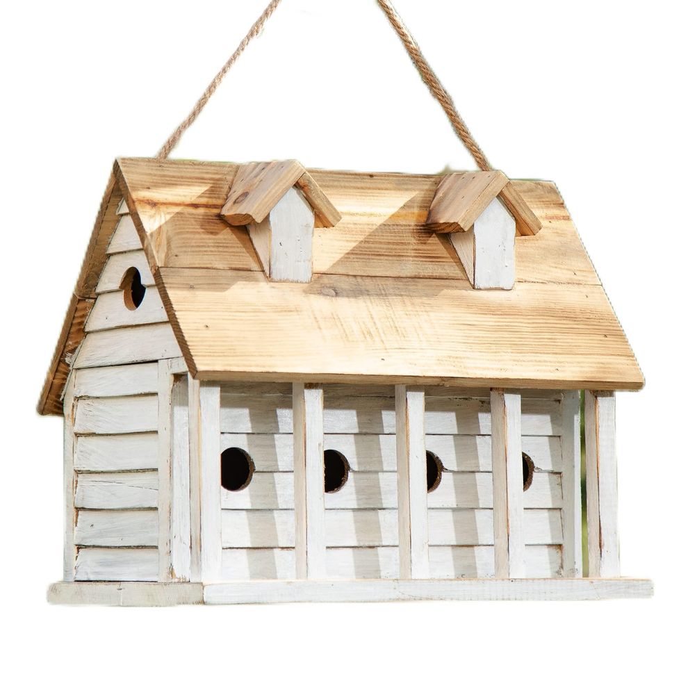 Simple Farmhouse Birdhouse