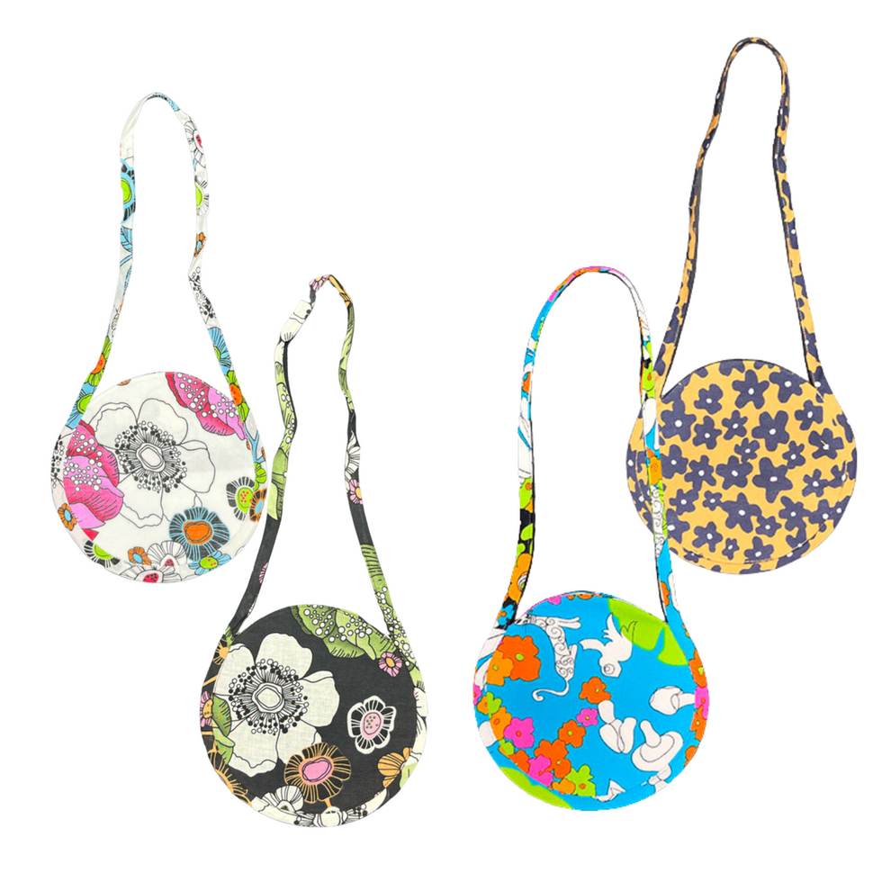 Wolfechild Circle Bag